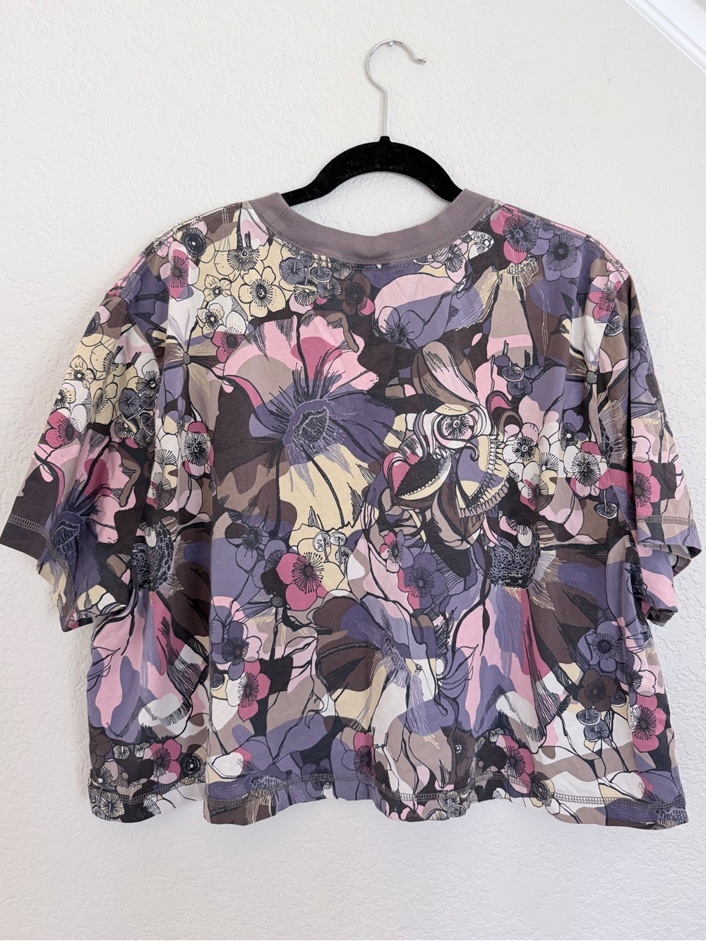Nike Femme floral print crop top - Picture 5 of 7